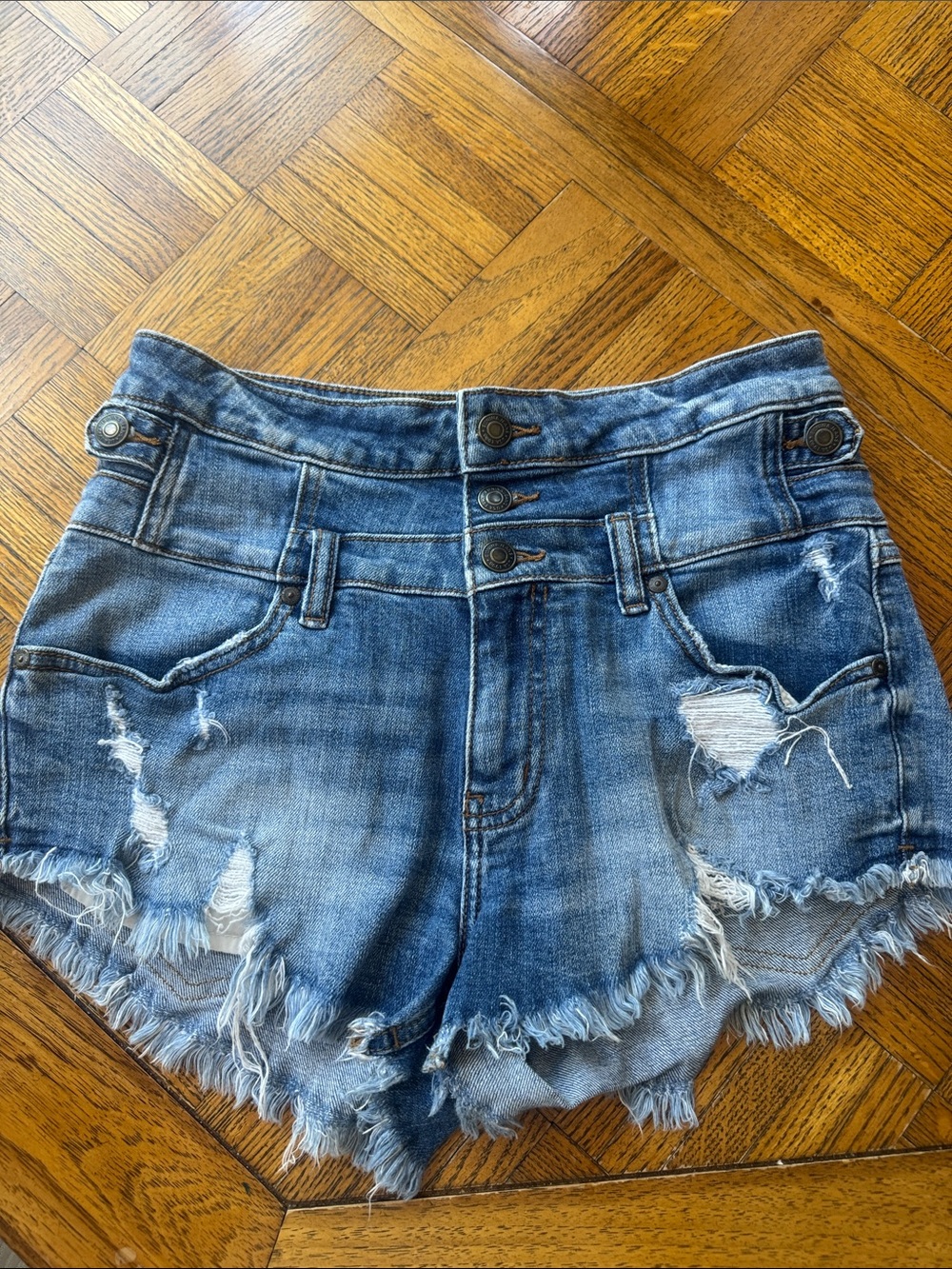 eunina Distressed Frayed Hem Denim Shorts - Blue